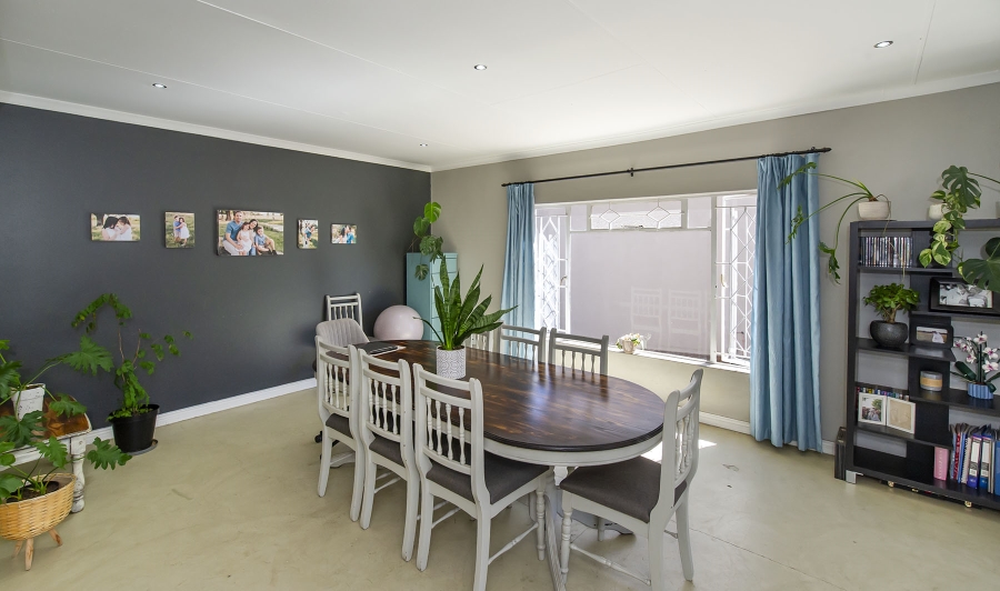 5 Bedroom Property for Sale in Highway Gardens Gauteng