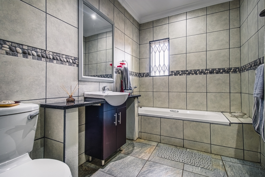 3 Bedroom Property for Sale in Impala Park Gauteng