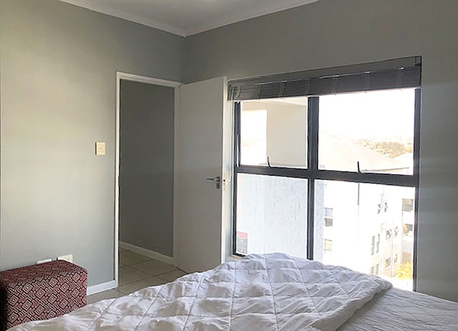 1 Bedroom Property for Sale in Bryanston Gauteng