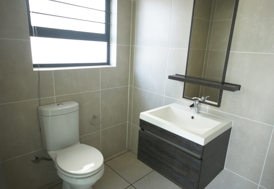 1 Bedroom Property for Sale in Bryanston Gauteng