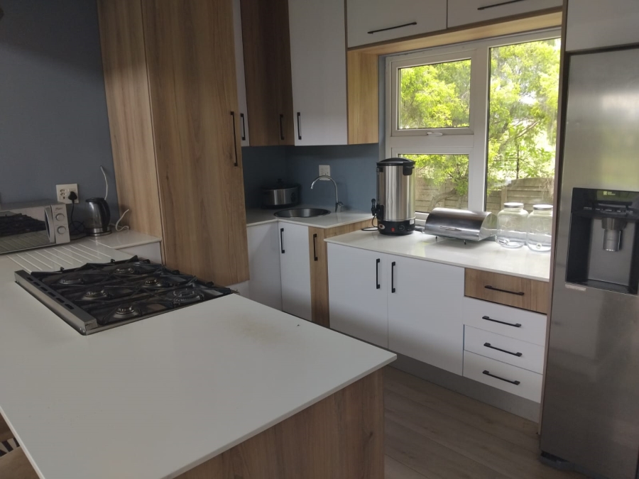 4 Bedroom Property for Sale in Norton Home Estate AH Gauteng