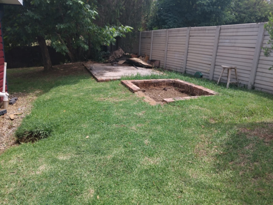 4 Bedroom Property for Sale in Norton Home Estate AH Gauteng