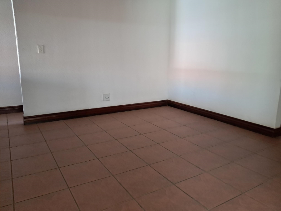 4 Bedroom Property for Sale in Dalpark Gauteng