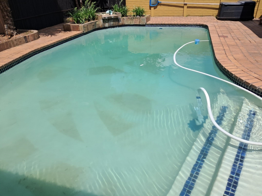 4 Bedroom Property for Sale in Dalpark Gauteng