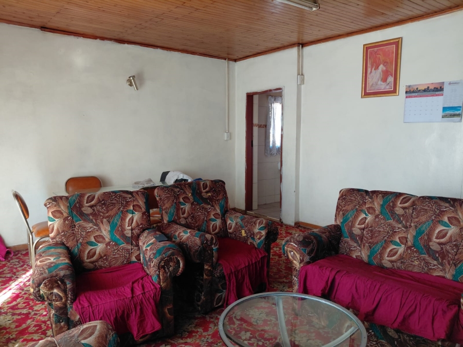 8 Bedroom Property for Sale in Actonville Gauteng