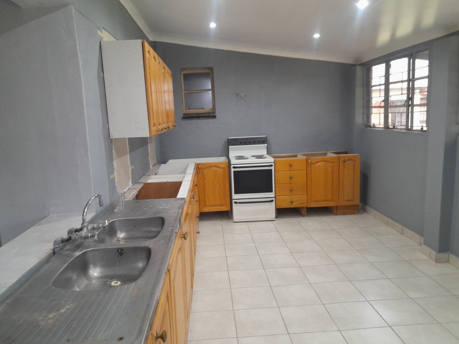 3 Bedroom Property for Sale in Persida Gauteng