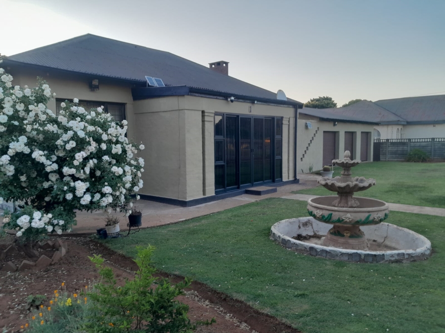 3 Bedroom Property for Sale in Persida Gauteng