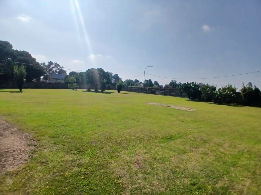 5 Bedroom Property for Sale in Persida Gauteng