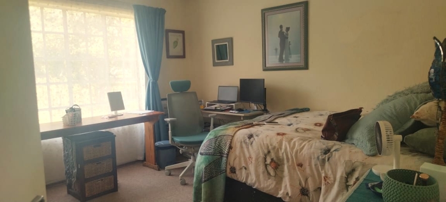 2 Bedroom Property for Sale in Farrarmere Gauteng