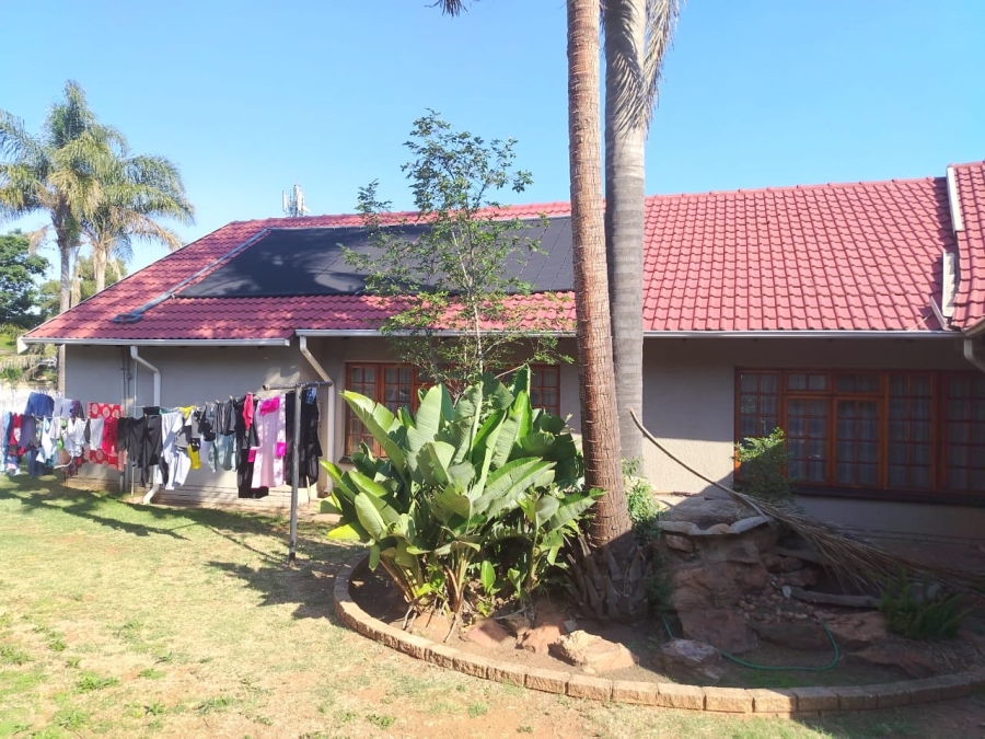 4 Bedroom Property for Sale in Lambton Gauteng