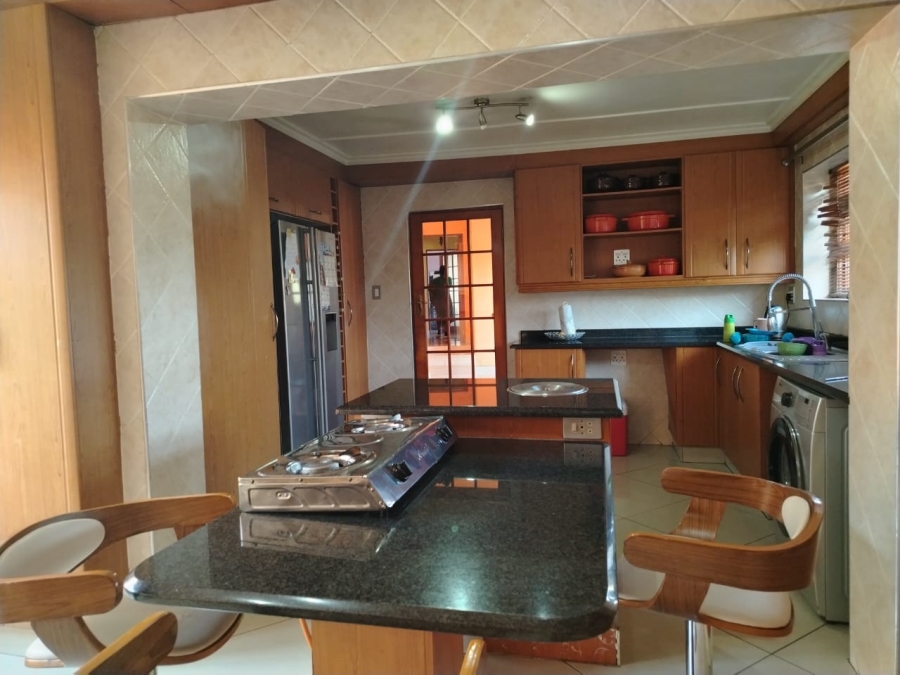4 Bedroom Property for Sale in Lambton Gauteng
