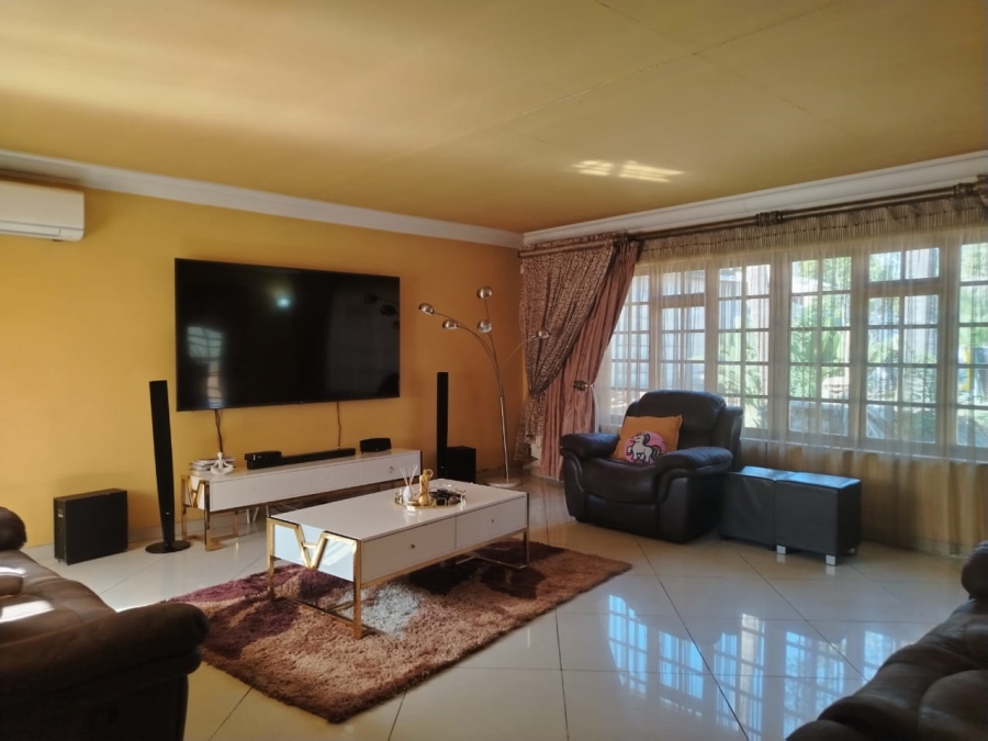 4 Bedroom Property for Sale in Lambton Gauteng