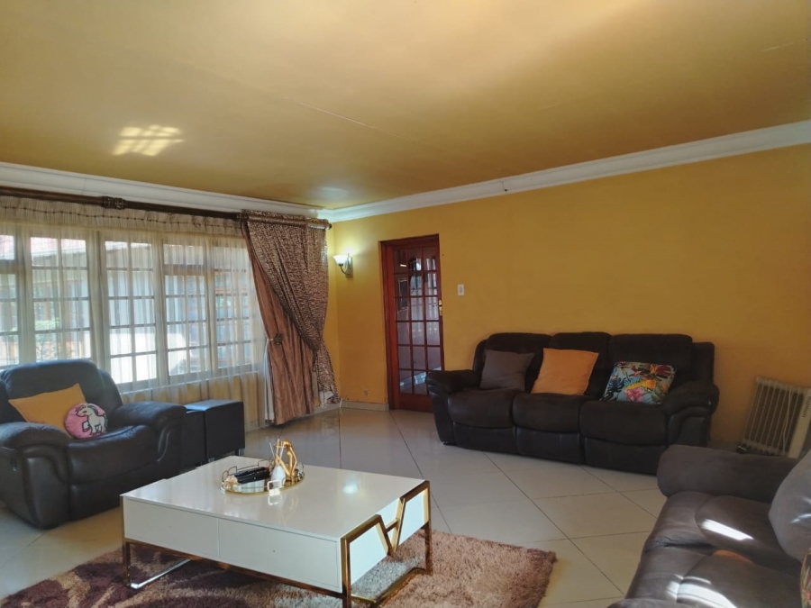 4 Bedroom Property for Sale in Lambton Gauteng