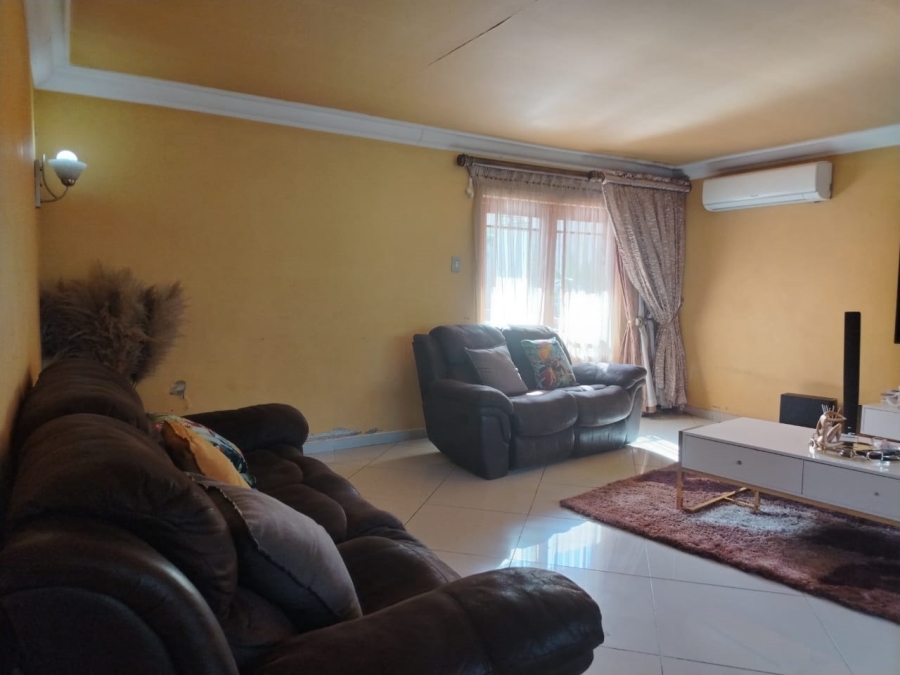 4 Bedroom Property for Sale in Lambton Gauteng