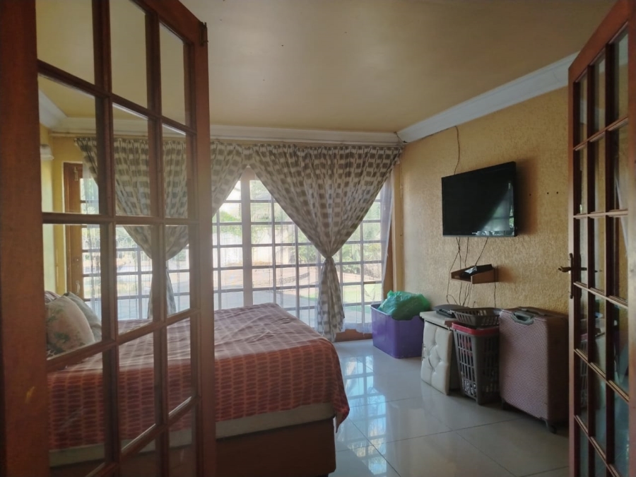 4 Bedroom Property for Sale in Lambton Gauteng