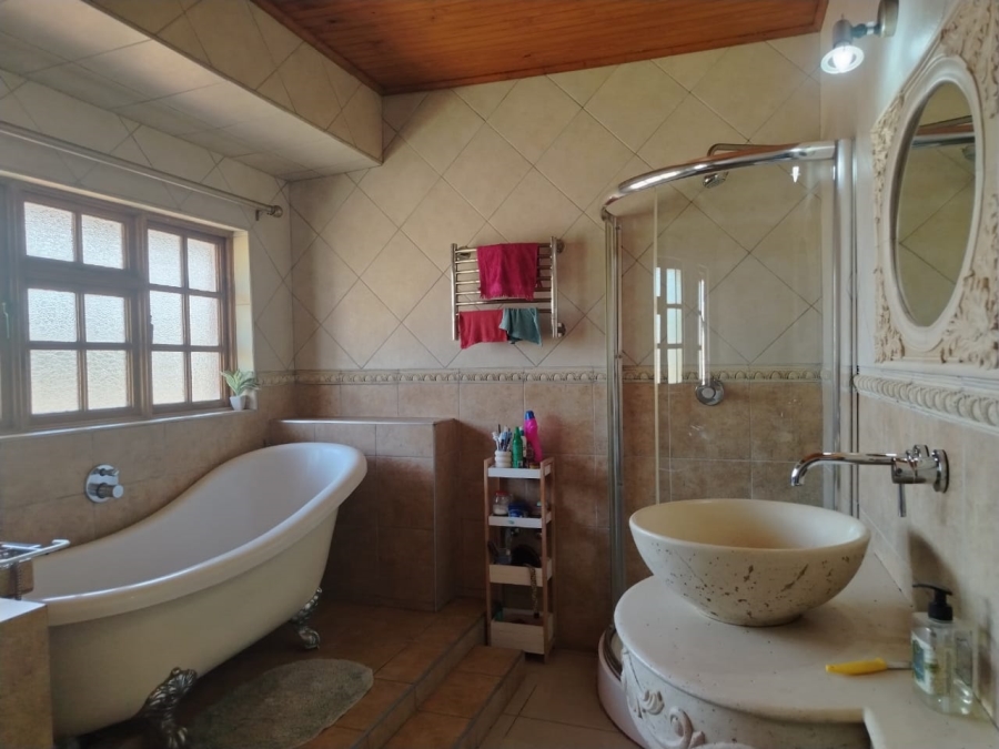 4 Bedroom Property for Sale in Lambton Gauteng