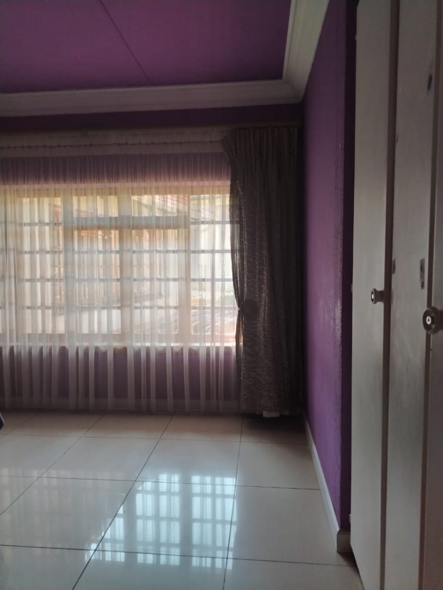 4 Bedroom Property for Sale in Lambton Gauteng