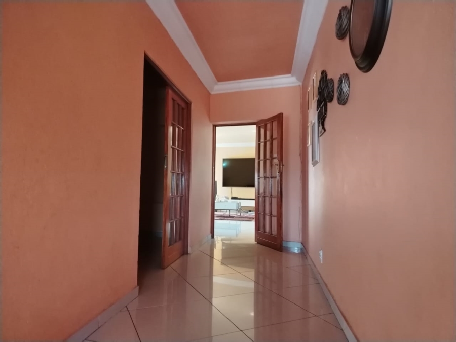 4 Bedroom Property for Sale in Lambton Gauteng