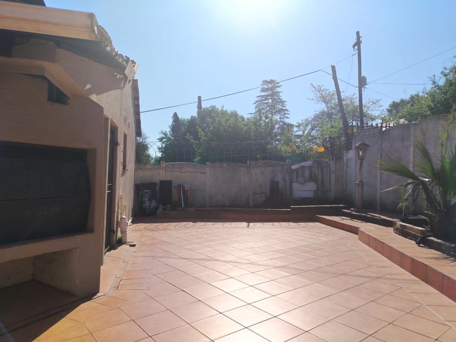 4 Bedroom Property for Sale in Lambton Gauteng