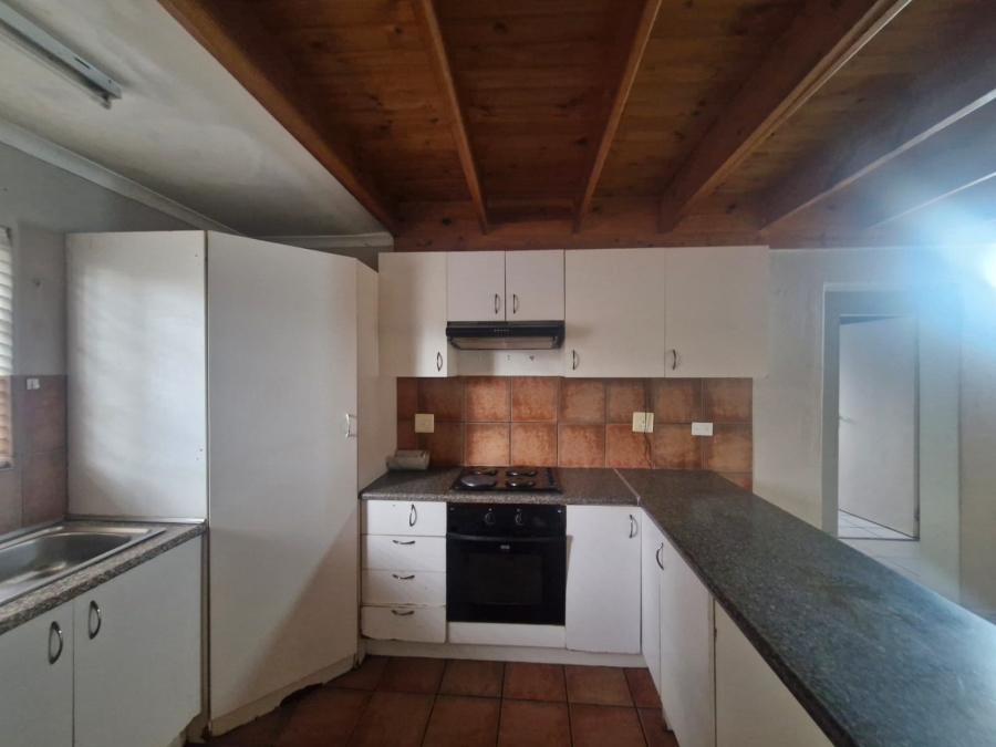 To Let 3 Bedroom Property for Rent in Bardene Gauteng