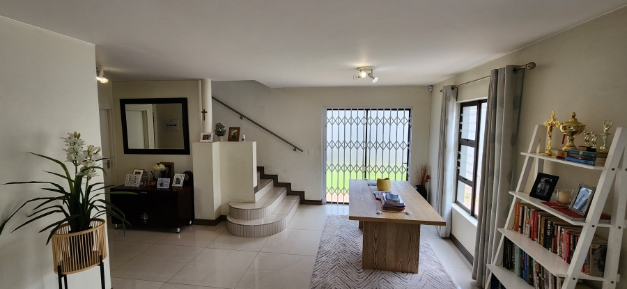 3 Bedroom Property for Sale in Edenvale Central Gauteng