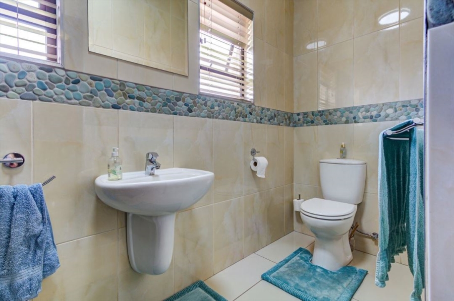 4 Bedroom Property for Sale in Sunward Park Gauteng