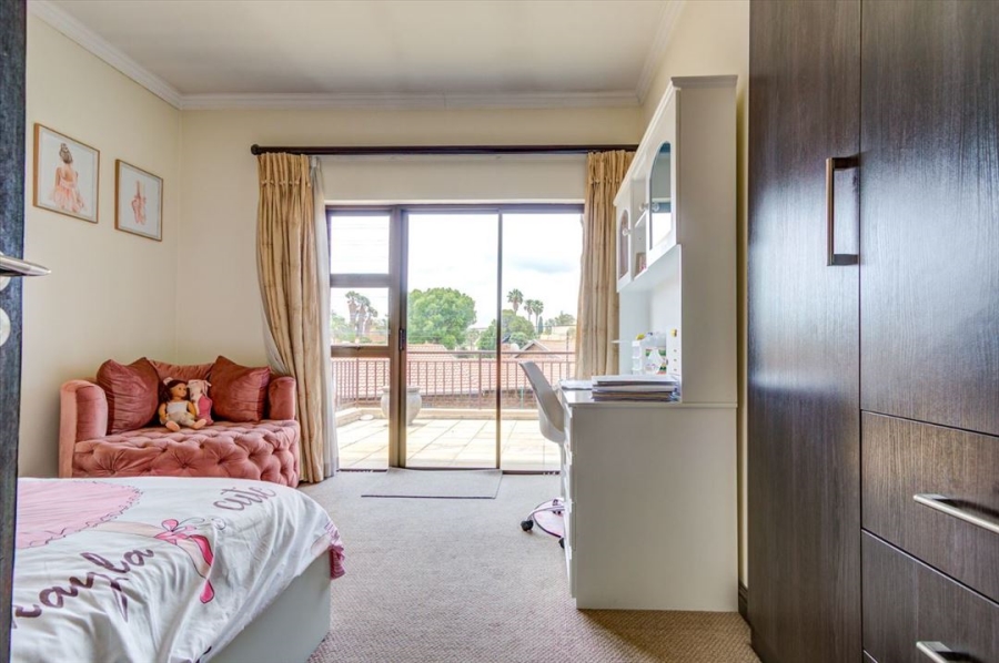 4 Bedroom Property for Sale in Sunward Park Gauteng