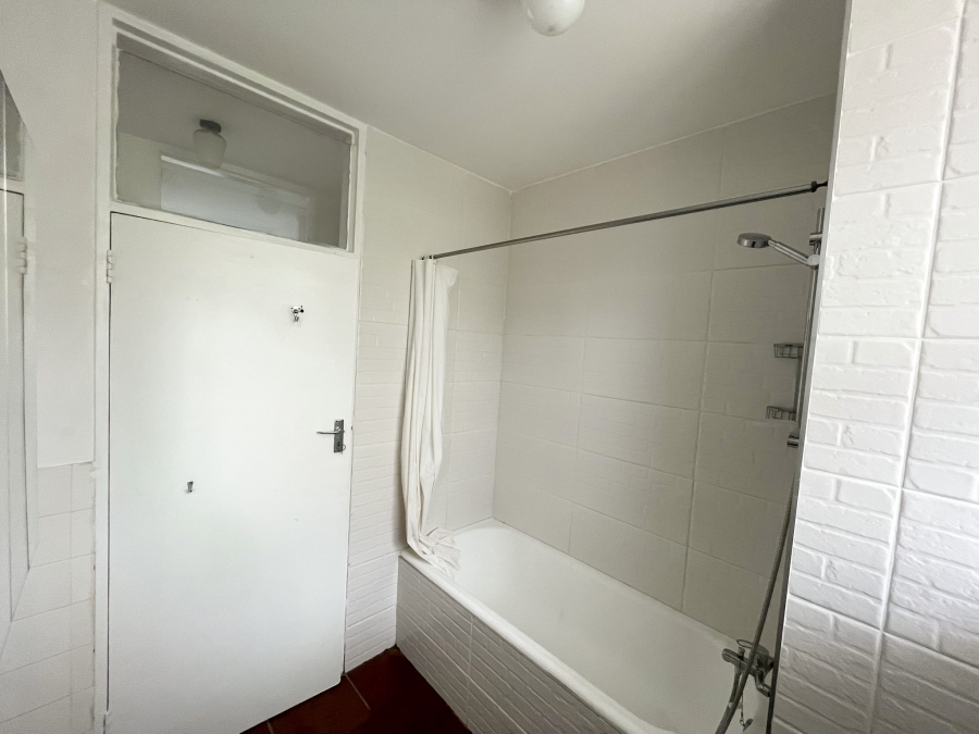 1 Bedroom Property for Sale in Bedford Gardens Gauteng