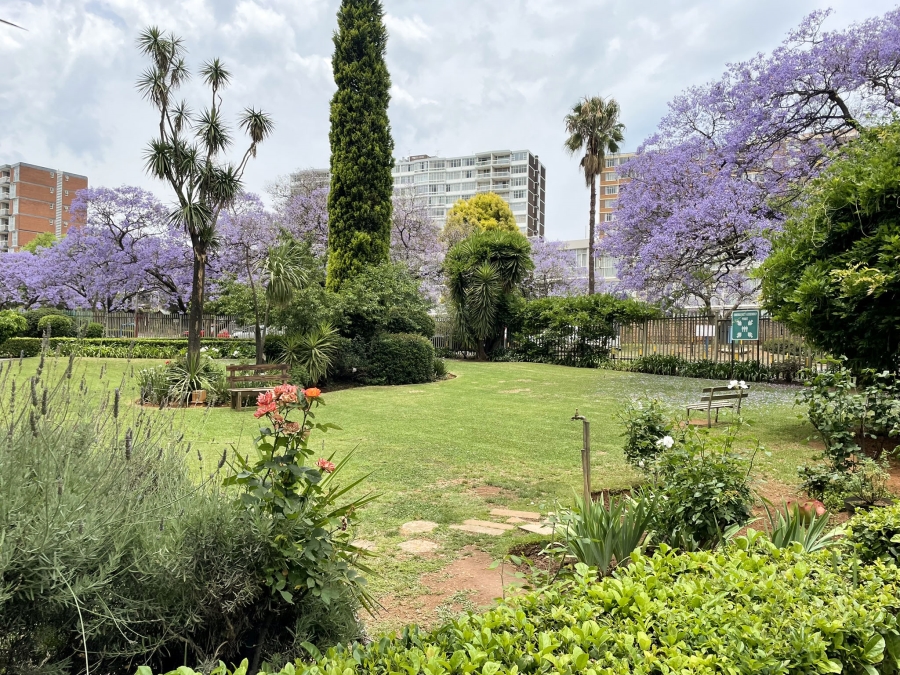 1 Bedroom Property for Sale in Bedford Gardens Gauteng