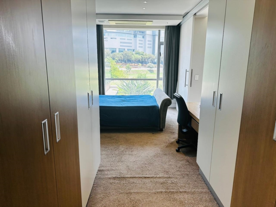 1 Bedroom Property for Sale in Sandton Central Gauteng