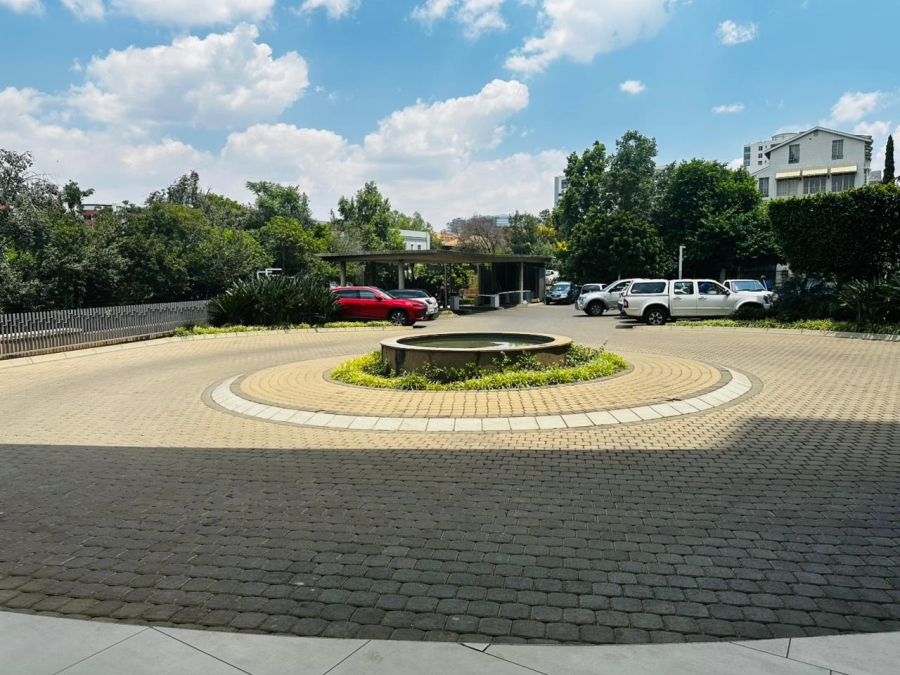 1 Bedroom Property for Sale in Sandton Central Gauteng