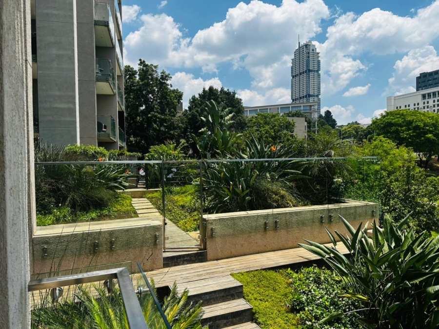 1 Bedroom Property for Sale in Sandton Central Gauteng