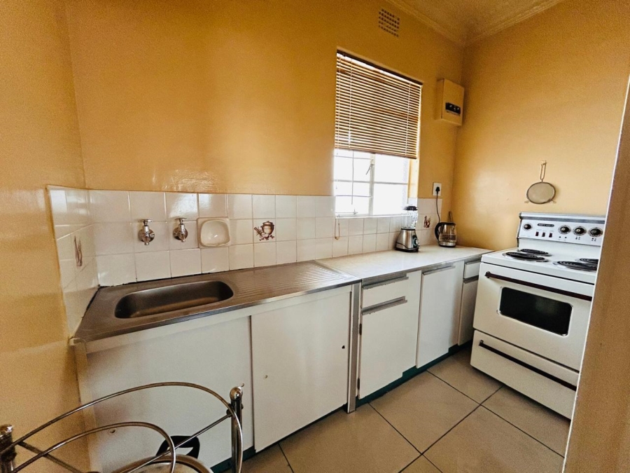 2 Bedroom Property for Sale in Springs Central Gauteng