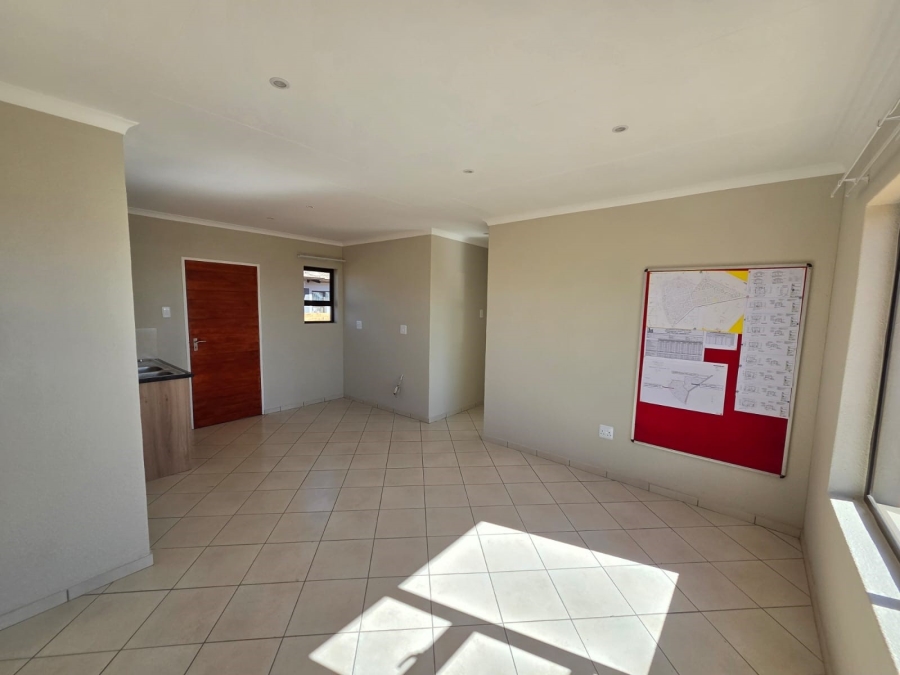 2 Bedroom Property for Sale in Bekkersdal Gauteng