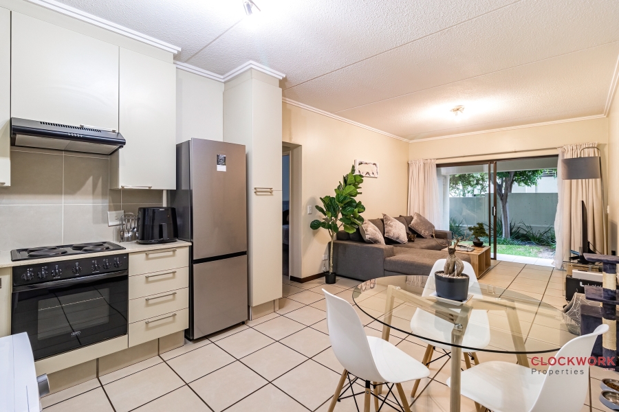 1 Bedroom Property for Sale in Bryanston Gauteng