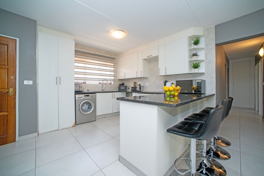 3 Bedroom Property for Sale in Bedford Gardens Gauteng