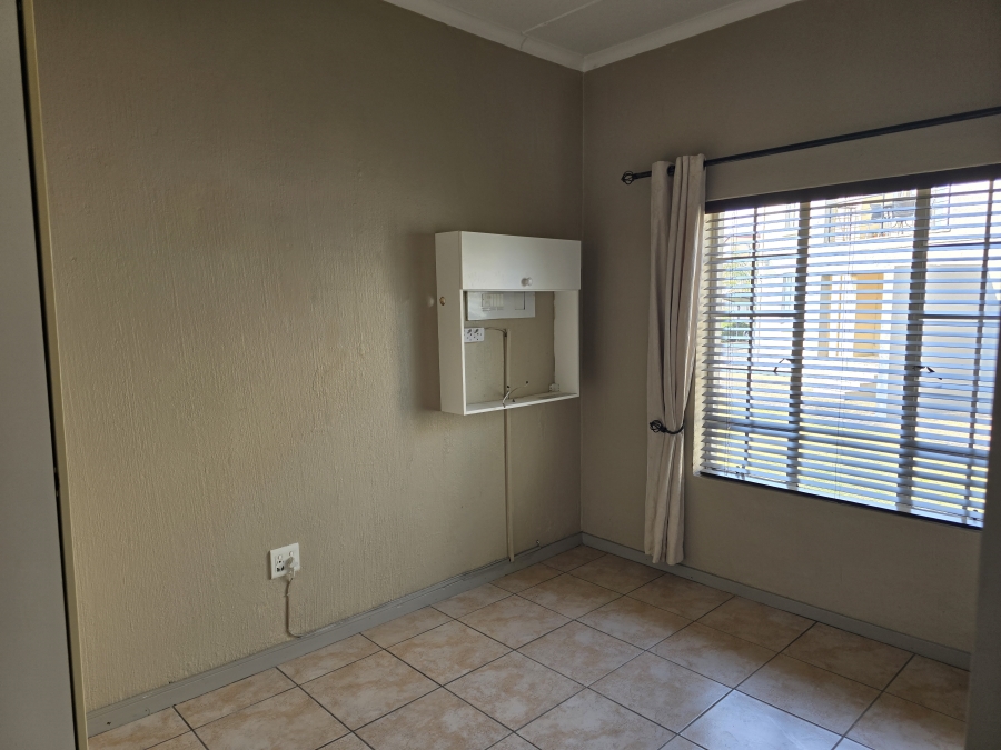 2 Bedroom Property for Sale in Northgate Gauteng