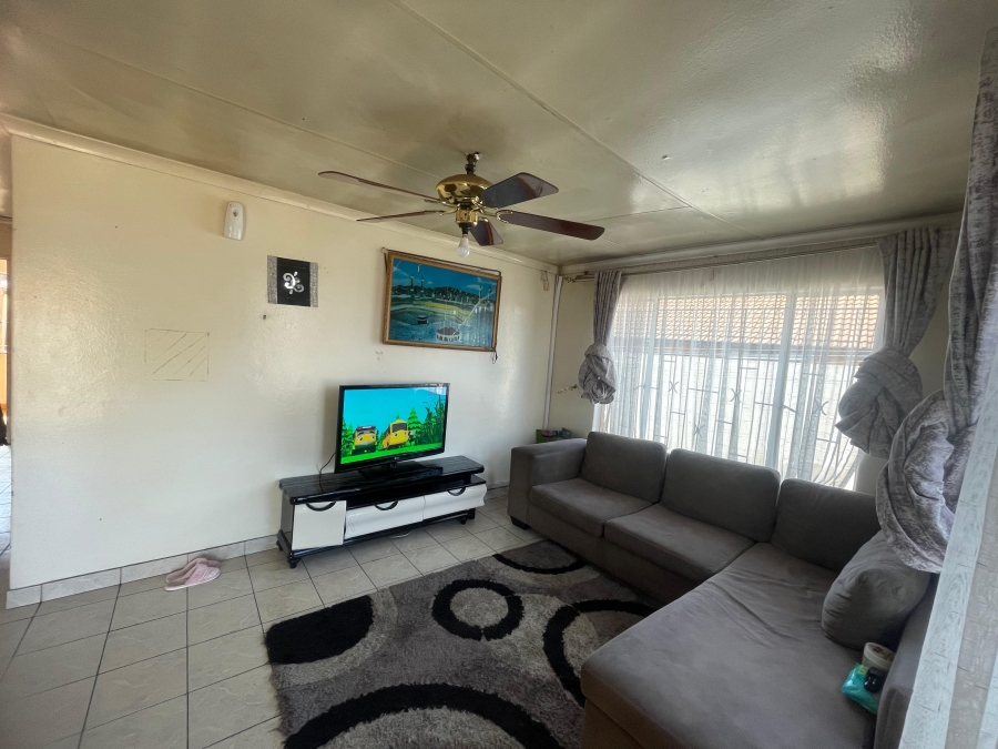 3 Bedroom Property for Sale in Bakerton Gauteng