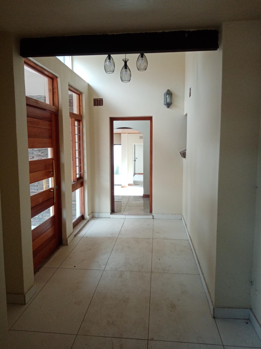 4 Bedroom Property for Sale in Bedfordview Gauteng