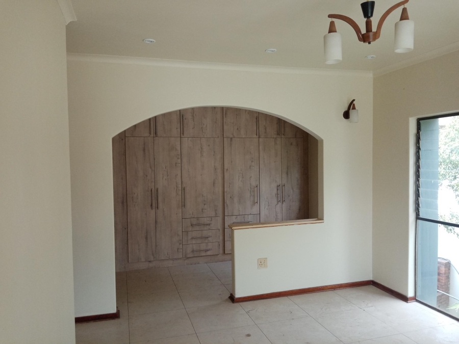 4 Bedroom Property for Sale in Bedfordview Gauteng