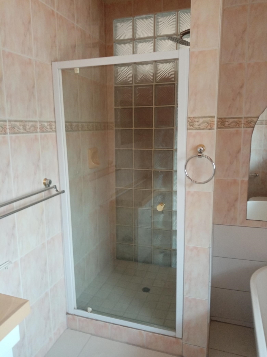 4 Bedroom Property for Sale in Bedfordview Gauteng