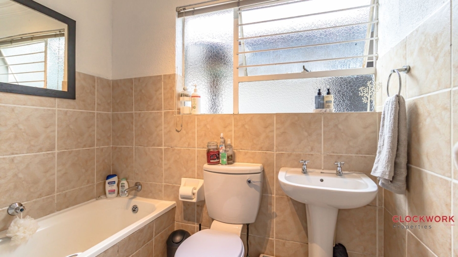 3 Bedroom Property for Sale in Brentwood Gauteng