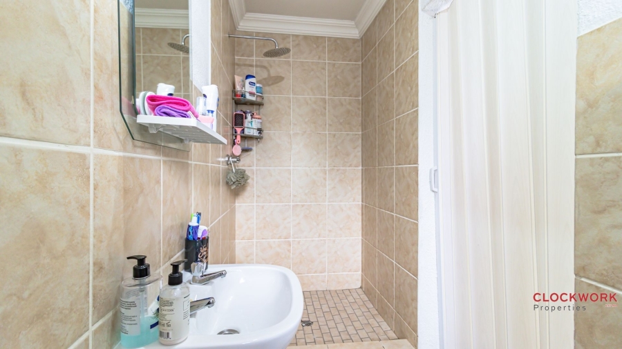 3 Bedroom Property for Sale in Brentwood Gauteng