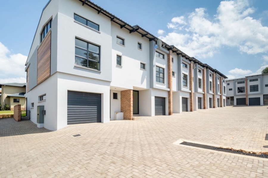 3 Bedroom Property for Sale in Ebotse Golf Estate Gauteng