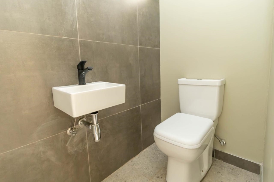 3 Bedroom Property for Sale in Ebotse Golf Estate Gauteng