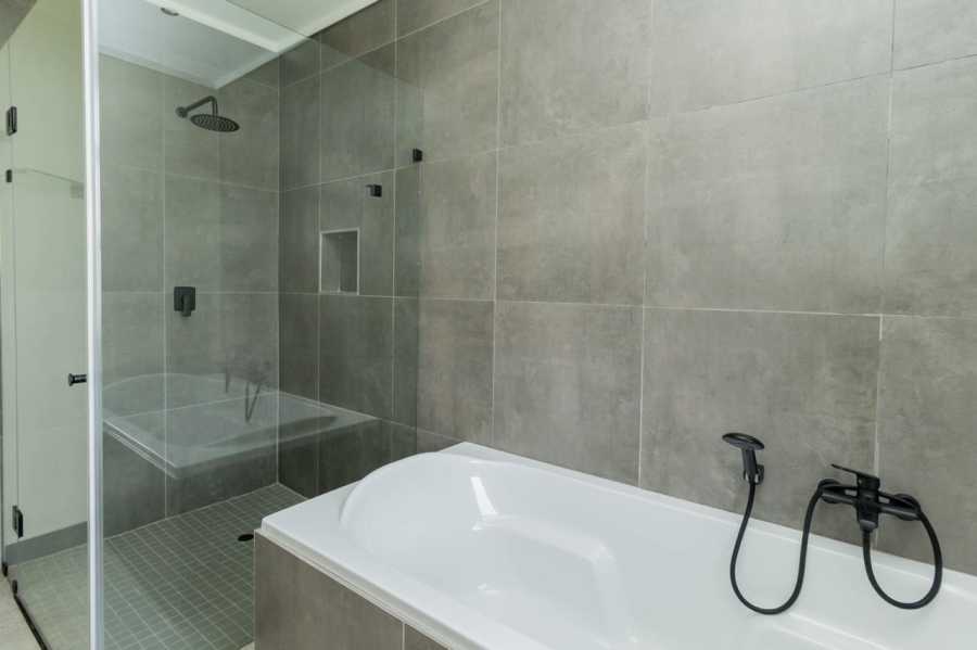 3 Bedroom Property for Sale in Ebotse Golf Estate Gauteng