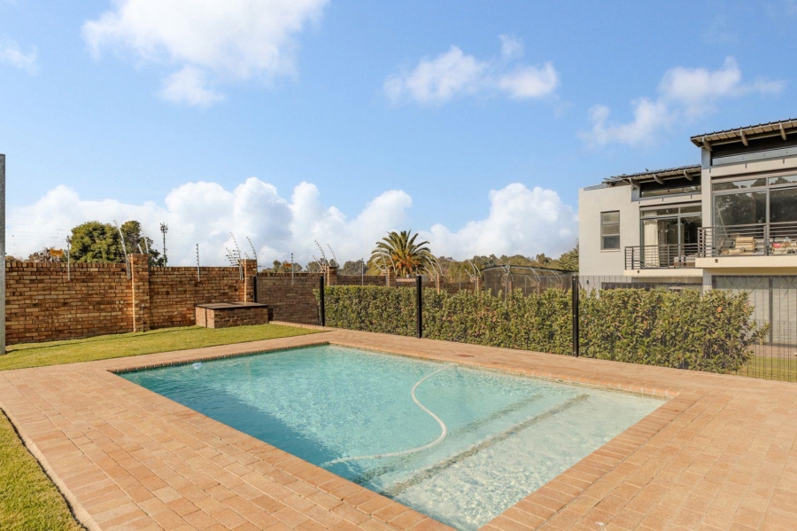 3 Bedroom Property for Sale in Ebotse Golf Estate Gauteng