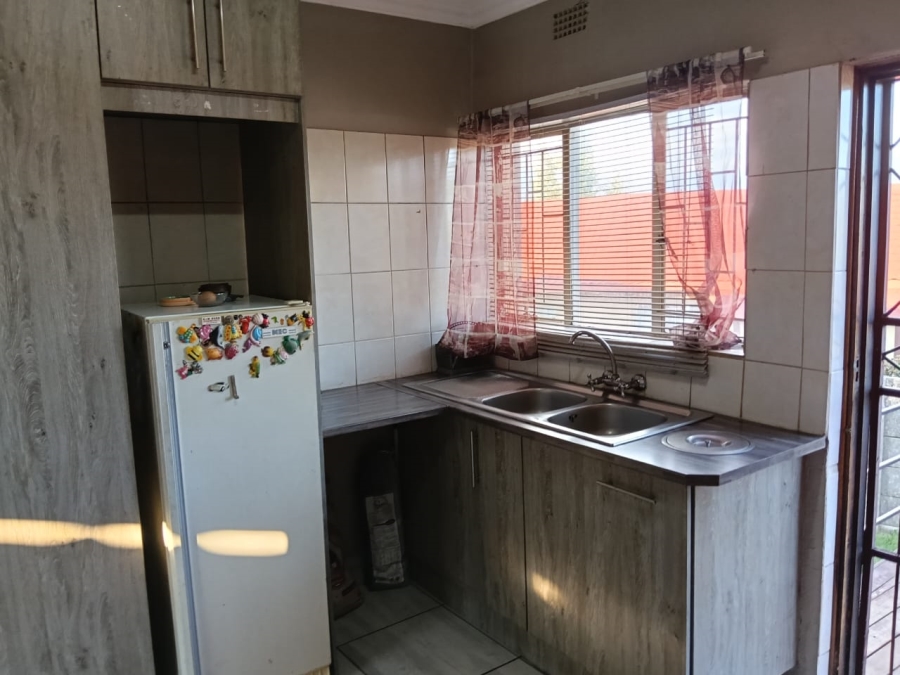 To Let 3 Bedroom Property for Rent in Visagie Park Gauteng