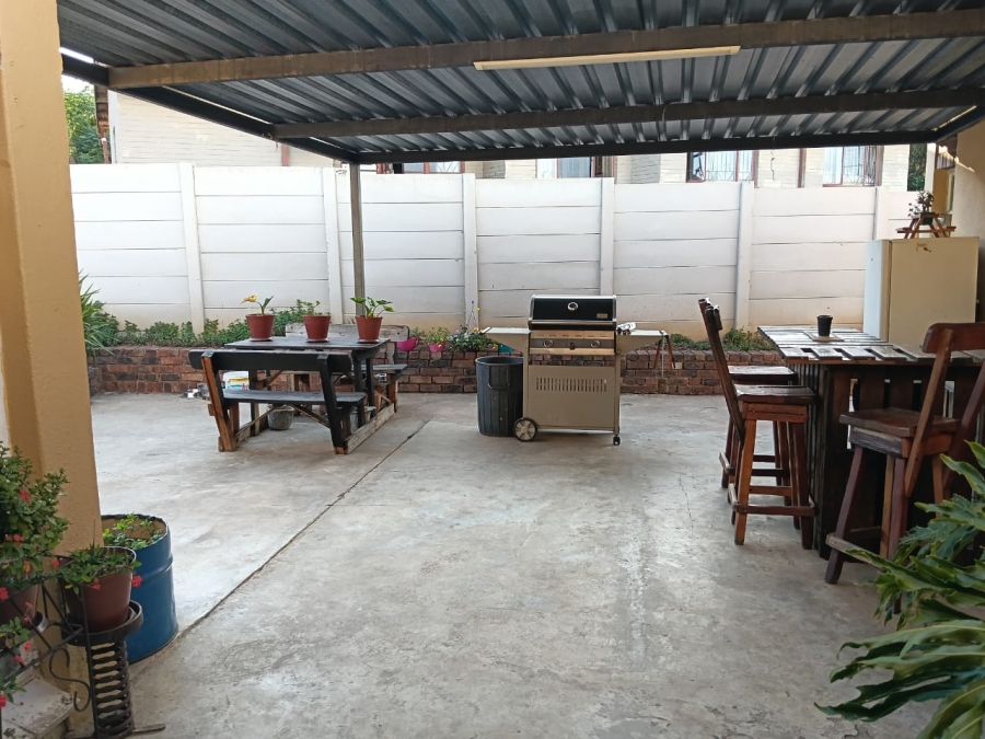 To Let 3 Bedroom Property for Rent in Visagie Park Gauteng