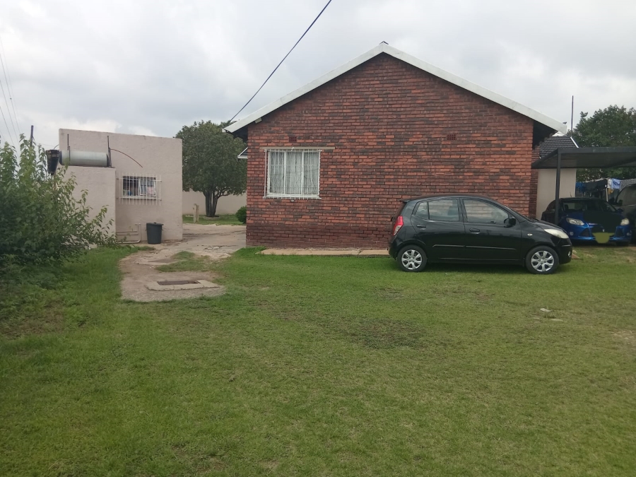 To Let 3 Bedroom Property for Rent in Birchleigh Gauteng